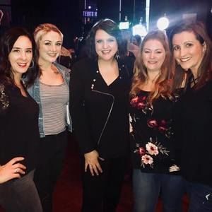 Meet your Posher, Elizabeth